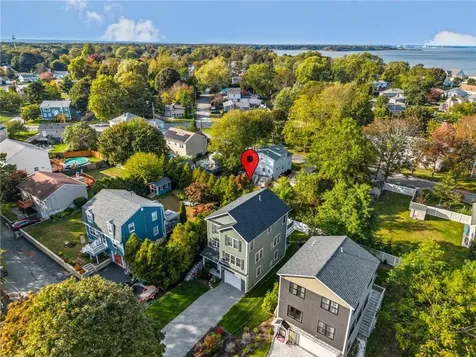 21 Wuddall Avenue Warwick RI 02889