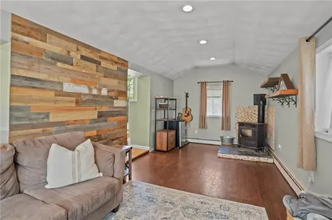 273 Main Street Cranston RI 02823