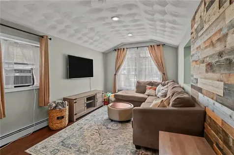 273 Main Street Cranston RI 02823