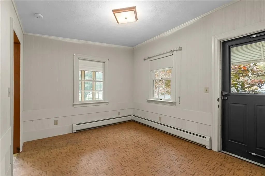 103 Cedar Island Road Narragansett RI 02882