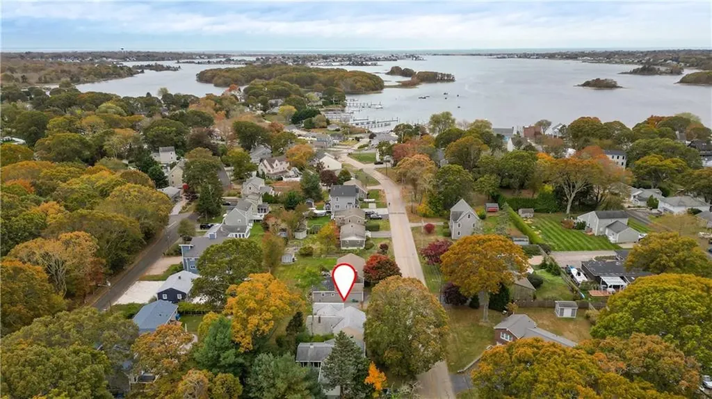103 Cedar Island Road Narragansett RI 02882