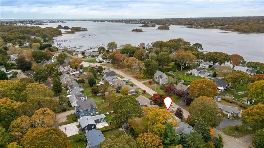 103 Cedar Island Road Narragansett RI 02882
