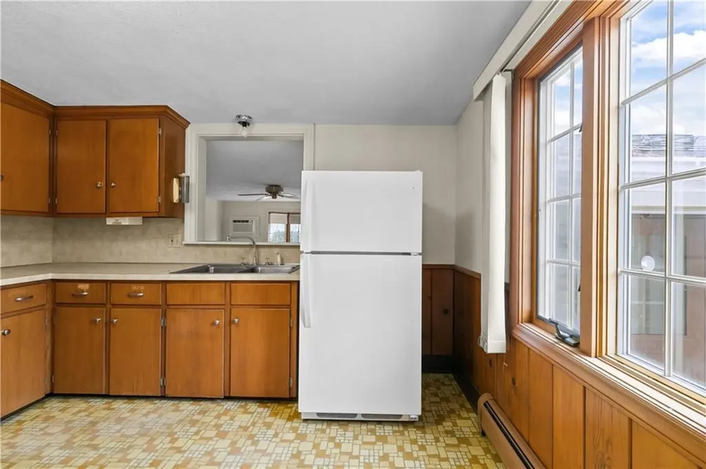 103 Cedar Island Road Narragansett RI 02882