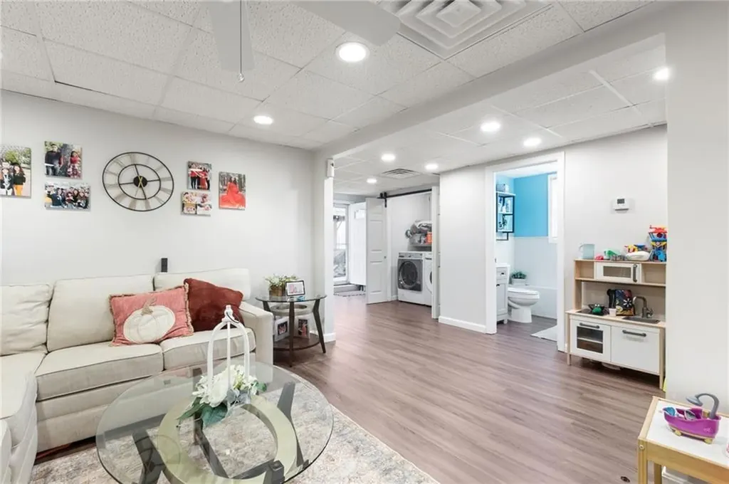 16 Marconi Street Providence RI 02909