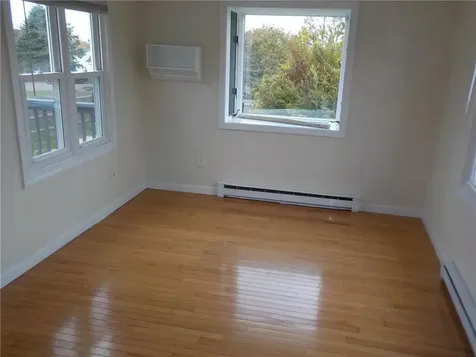 118 Pear Street Portsmouth RI 02871