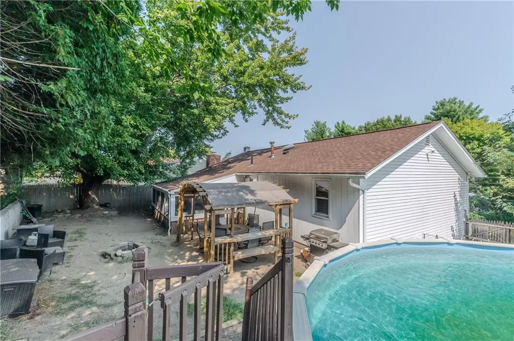 91 Curry Road Cranston RI 02920