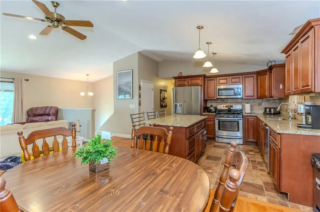 91 Curry Road Cranston RI 02920