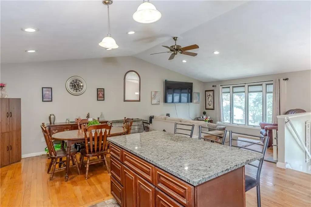 91 Curry Road Cranston RI 02920