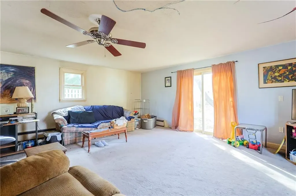 418 River Road Lincoln RI 02865