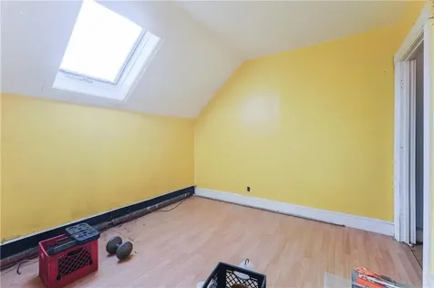 418 River Road Lincoln RI 02865