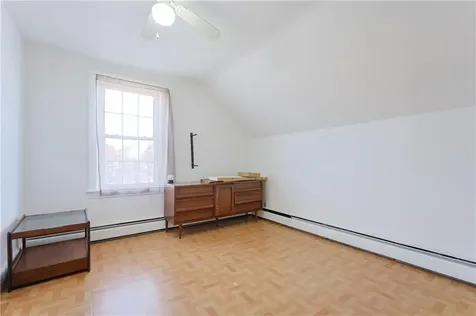 418 River Road Lincoln RI 02865