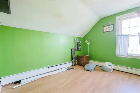 418 River Road Lincoln RI 02865