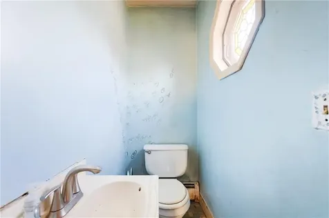 418 River Road Lincoln RI 02865