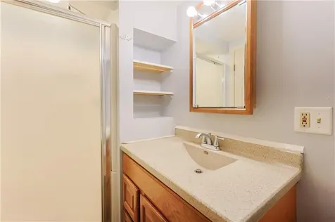 418 River Road Lincoln RI 02865