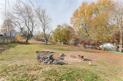 418 River Road Lincoln RI 02865