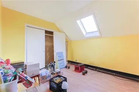 418 River Road Lincoln RI 02865