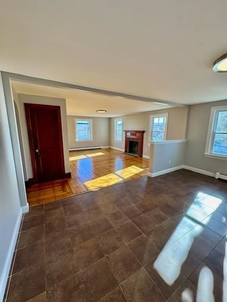 62 York Avenue Pawtucket RI 02860