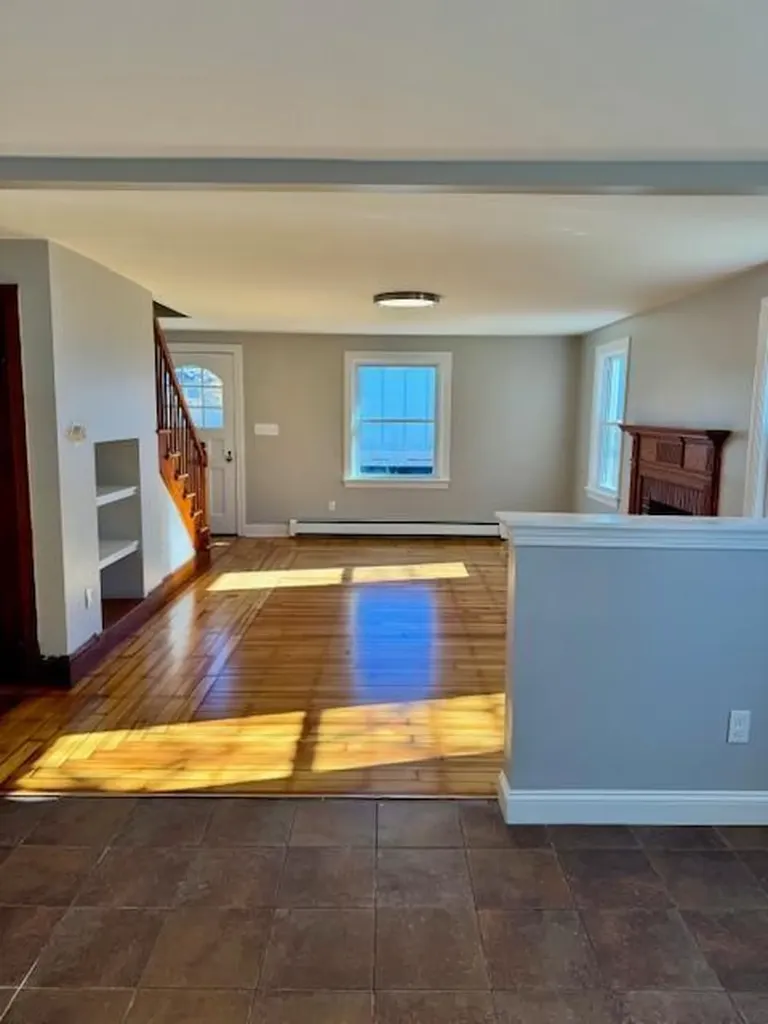 62 York Avenue Pawtucket RI 02860