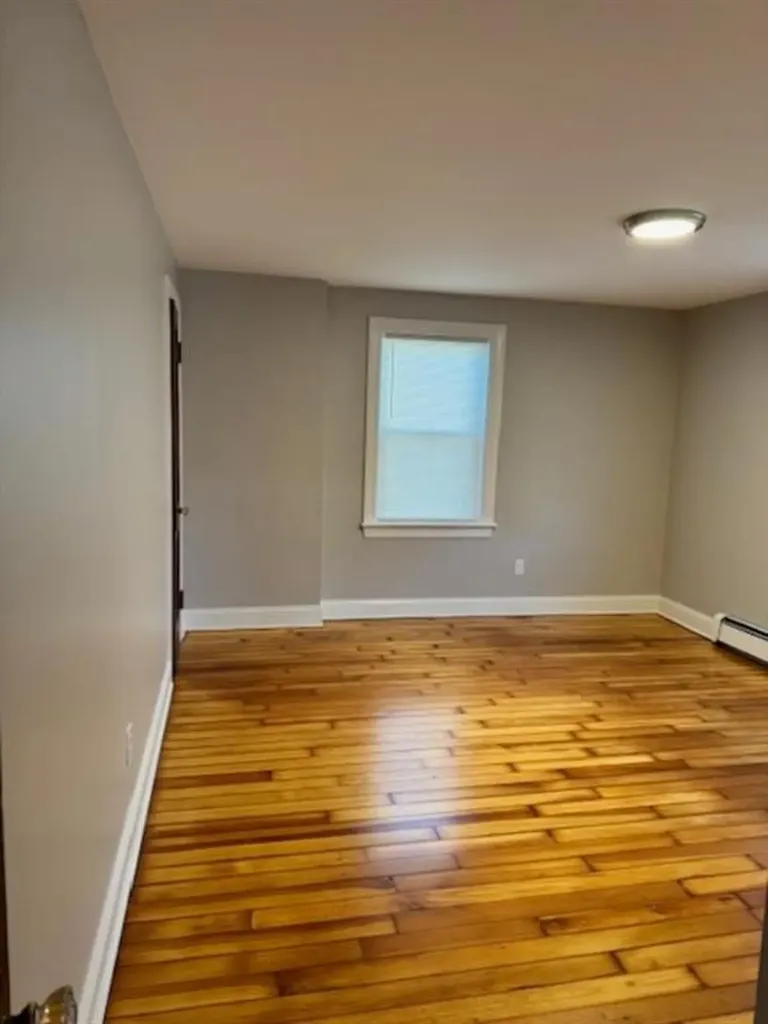 62 York Avenue Pawtucket RI 02860