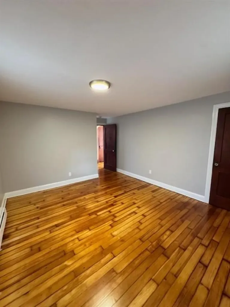 62 York Avenue Pawtucket RI 02860