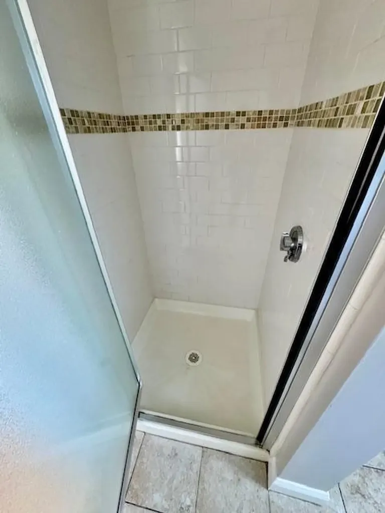 62 York Avenue Pawtucket RI 02860