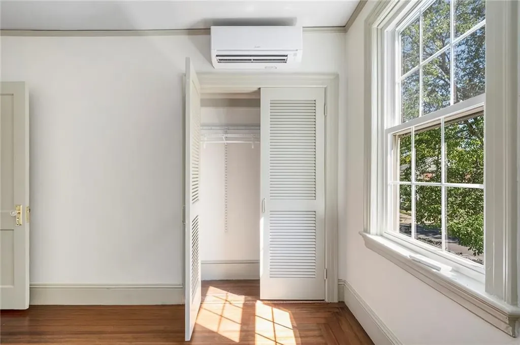 294 Cole Avenue Providence RI 02906