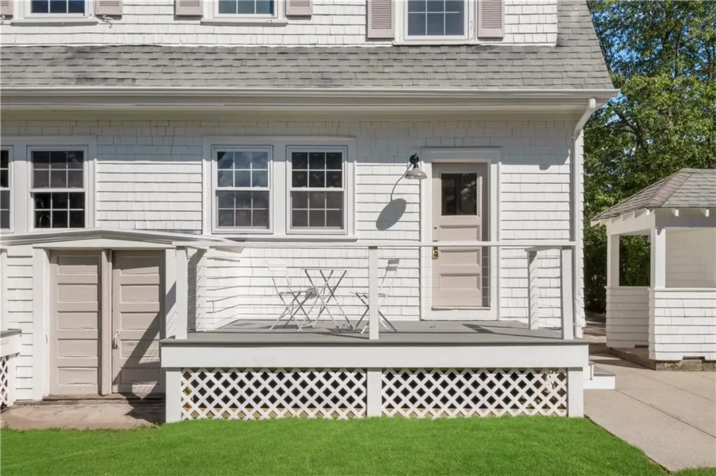 294 Cole Avenue Providence RI 02906