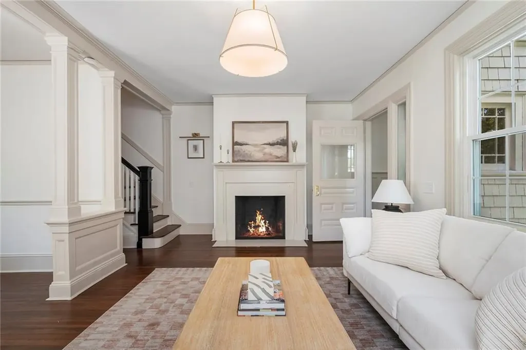 294 Cole Avenue Providence RI 02906