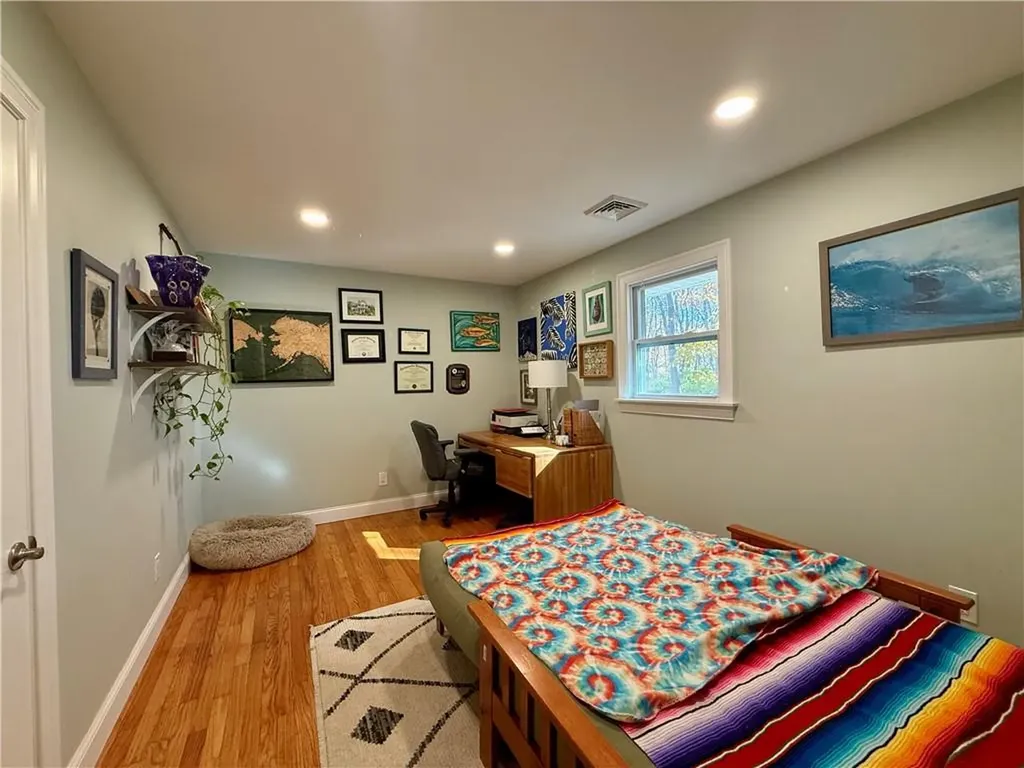 11 Holmes Street Westerly RI 02891