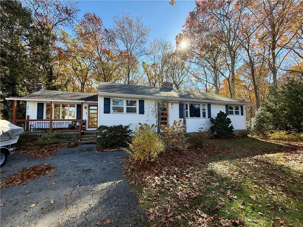 11 Holmes Street Westerly RI 02891