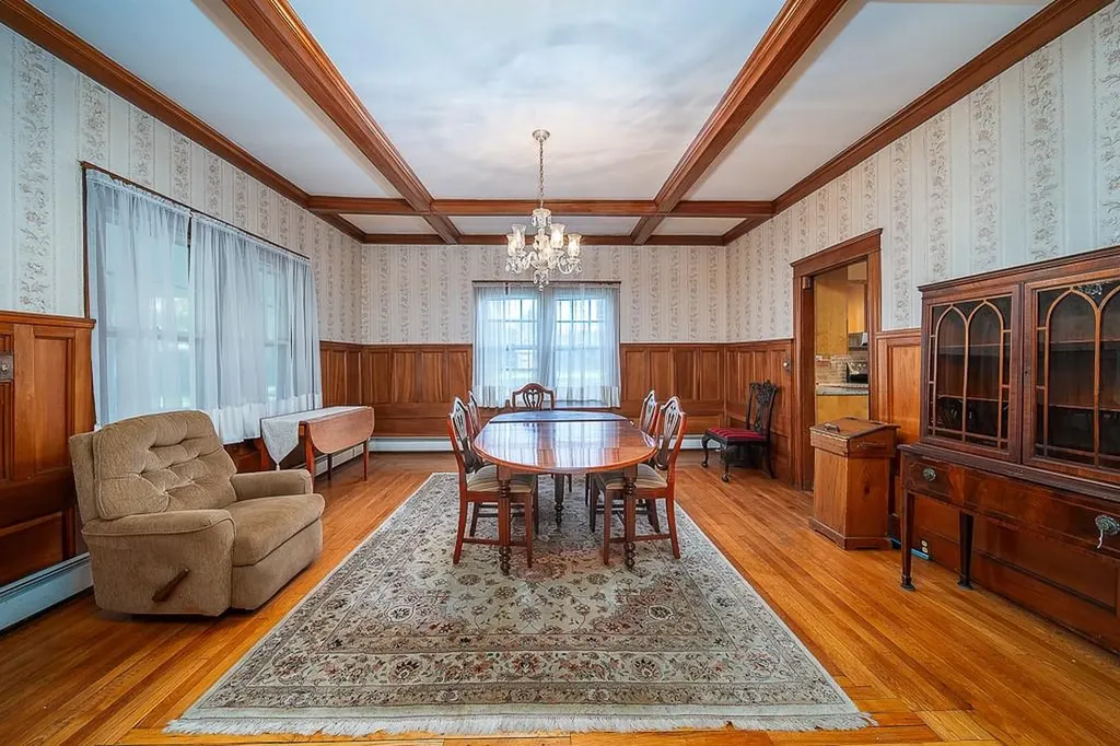 30 White Rock Road Warwick RI 02889