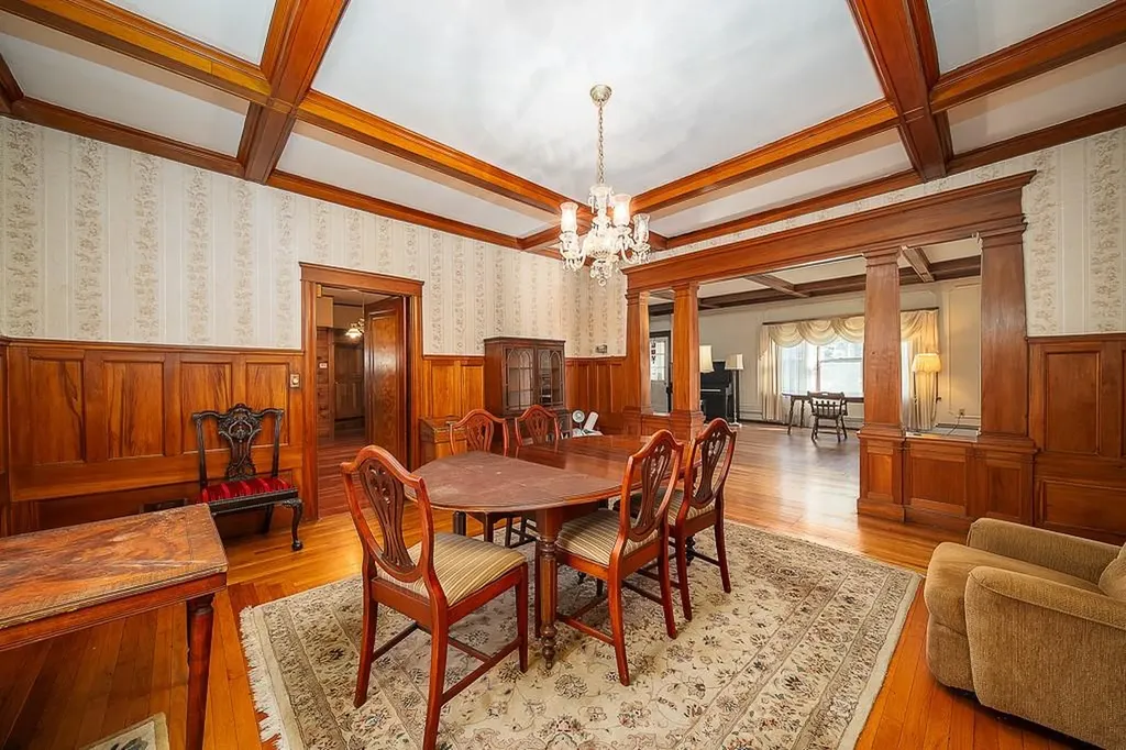 30 White Rock Road Warwick RI 02889