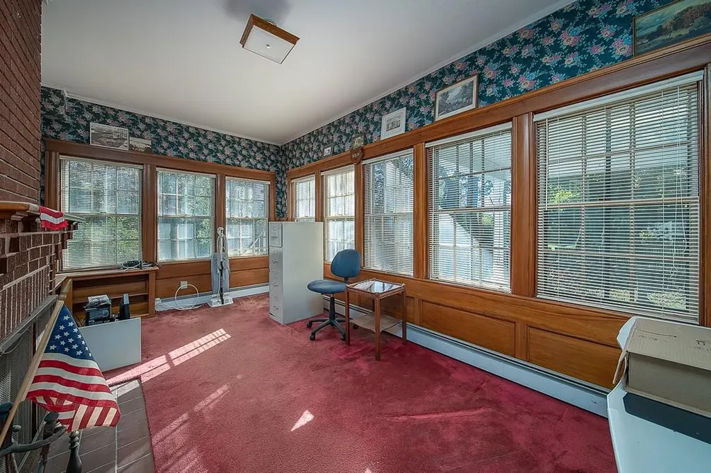 30 White Rock Road Warwick RI 02889