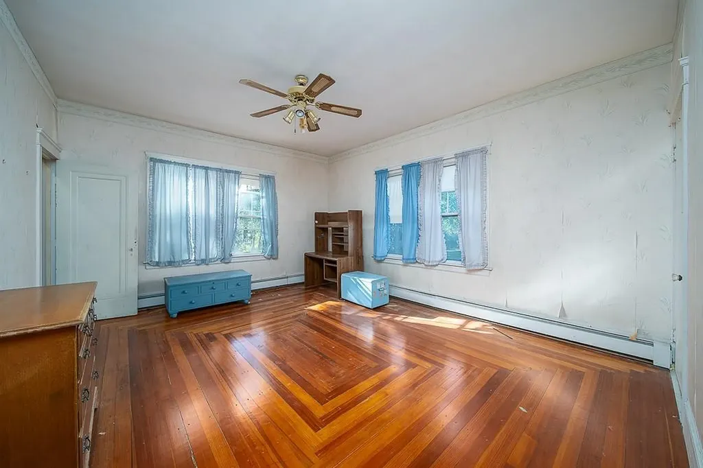 30 White Rock Road Warwick RI 02889