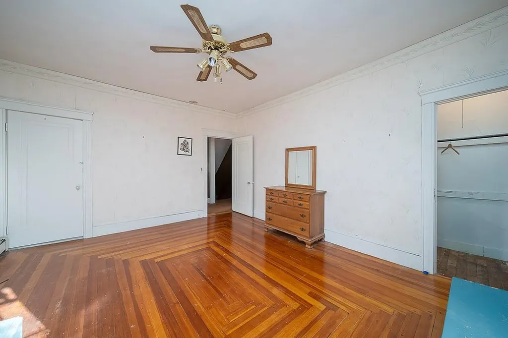 30 White Rock Road Warwick RI 02889