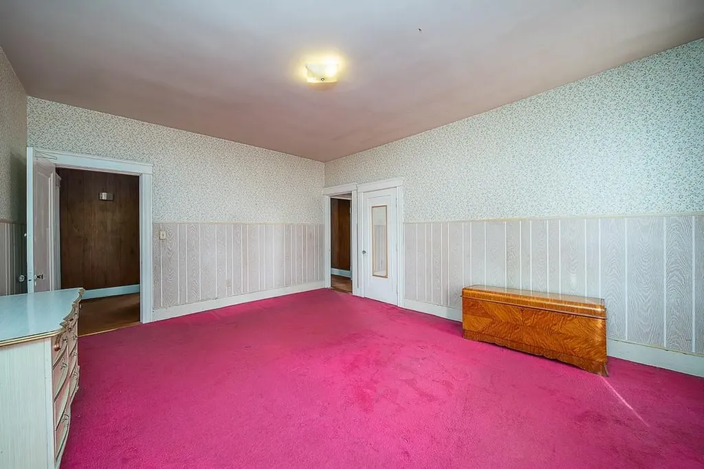 30 White Rock Road Warwick RI 02889