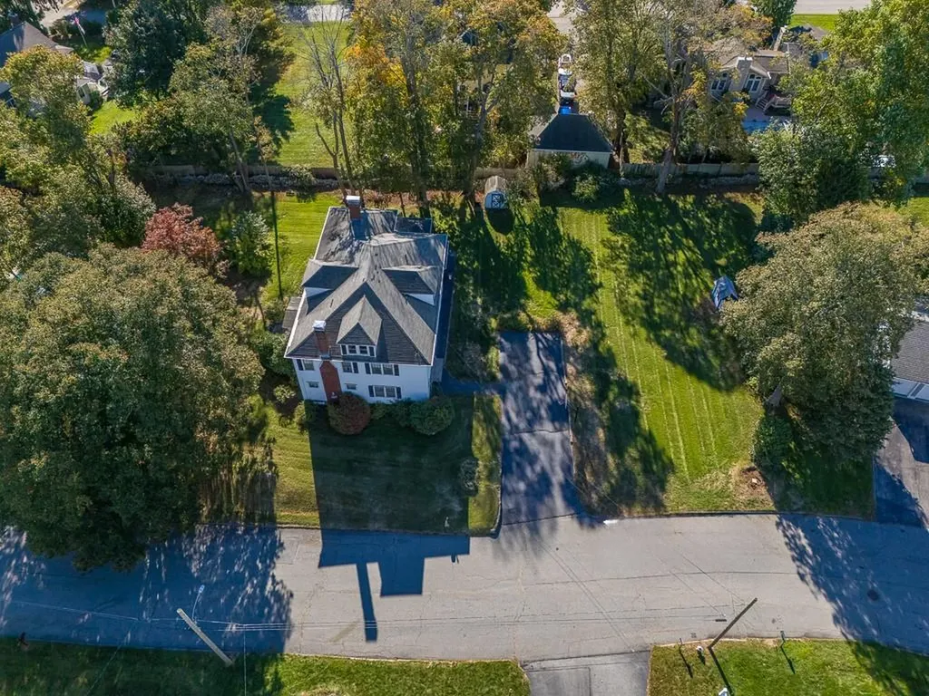 30 White Rock Road Warwick RI 02889