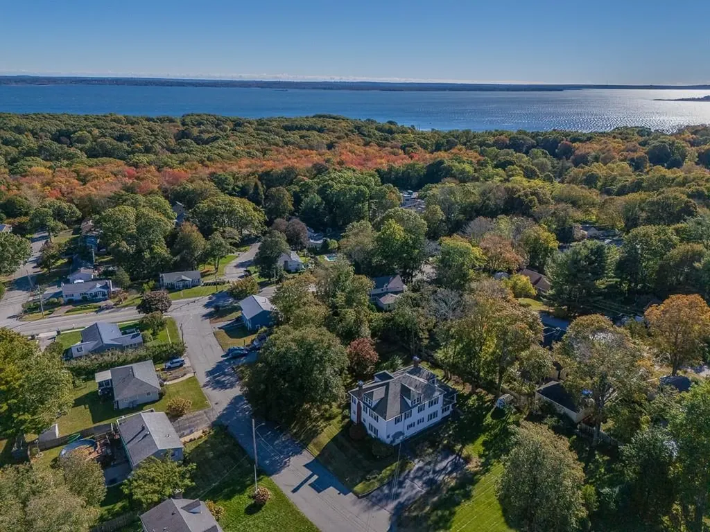 30 White Rock Road Warwick RI 02889