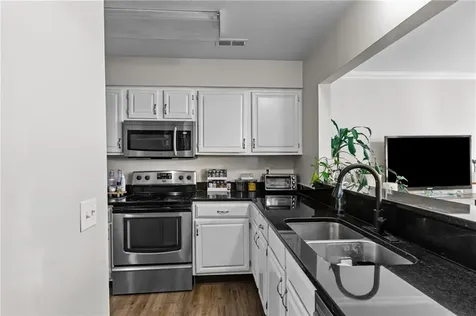 626 Smithfield Road North Providence RI 02904