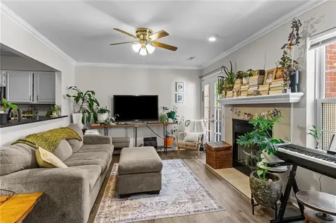 626 Smithfield Road North Providence RI 02904