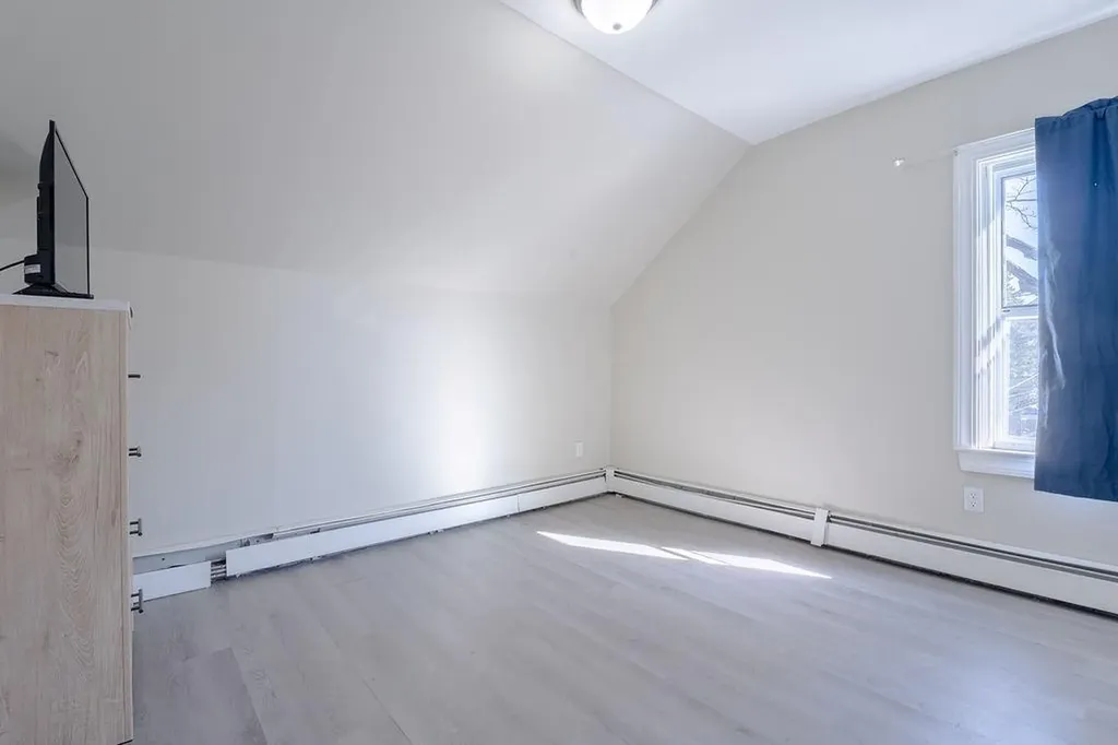 66 Lawn Street Providence RI 02908