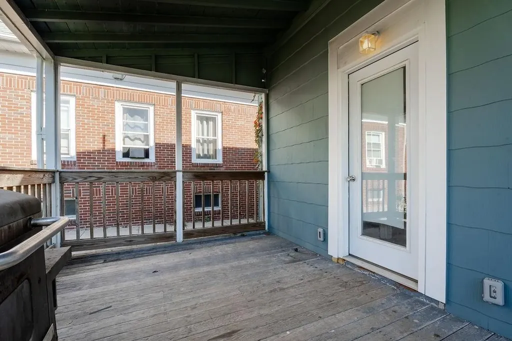 66 Lawn Street Providence RI 02908