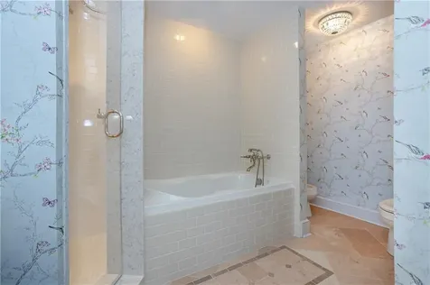 63 Coggeshall Avenue Newport RI 02840