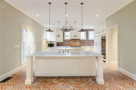 63 Coggeshall Avenue Newport RI 02840