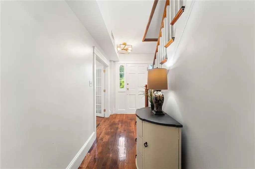 784 Victory Highway North Smithfield RI 02896