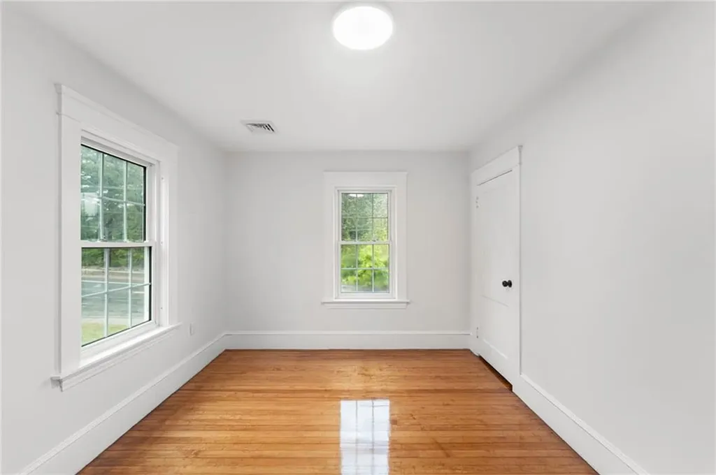 784 Victory Highway North Smithfield RI 02896