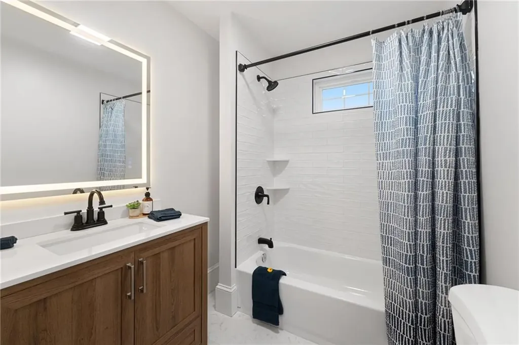 784 Victory Highway North Smithfield RI 02896