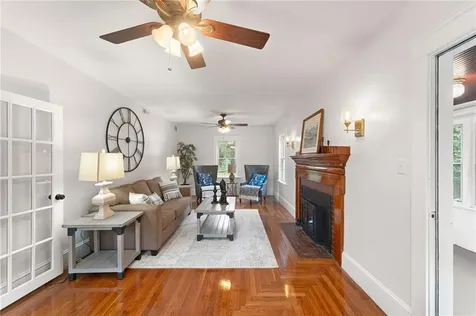 784 Victory Highway North Smithfield RI 02896