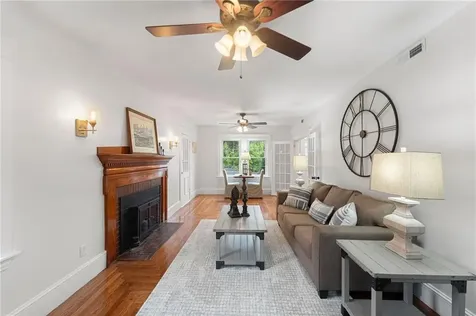 784 Victory Highway North Smithfield RI 02896