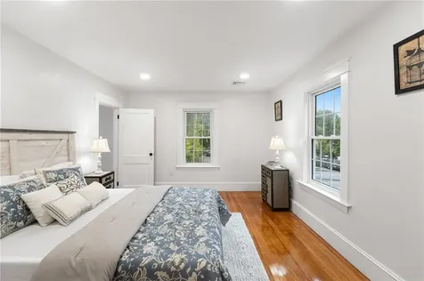 784 Victory Highway North Smithfield RI 02896